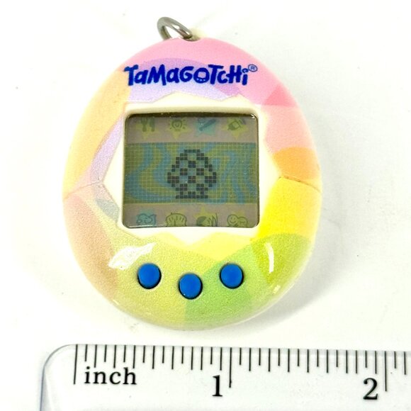 Tamagotchi 2018 Rainbow Pastel Virtual Pet Bandai Handheld Toy Tested Works - Picture 4 of 5